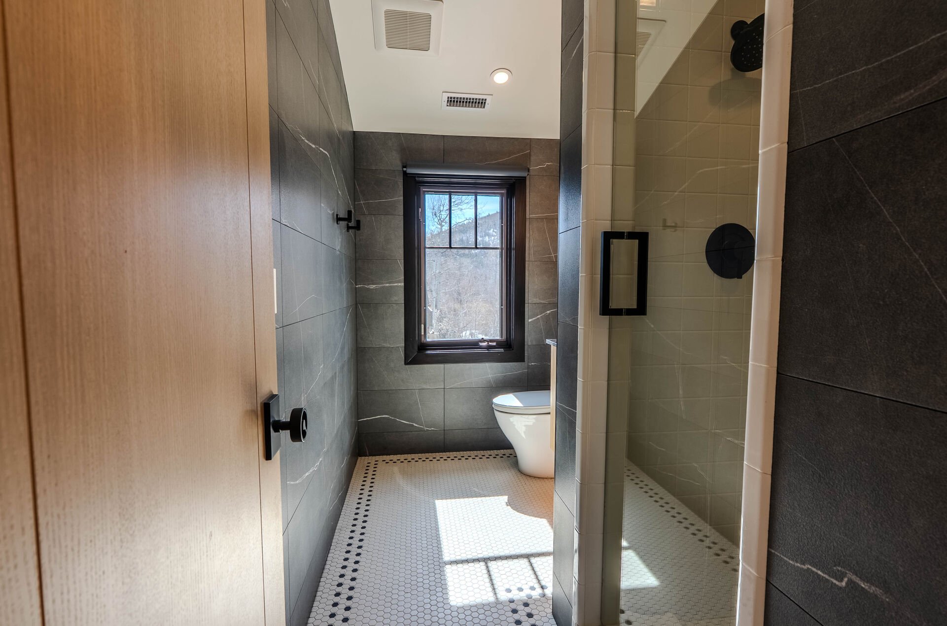 Sun Peak Manor House - Guest Bedroom 4 private bath with a shower