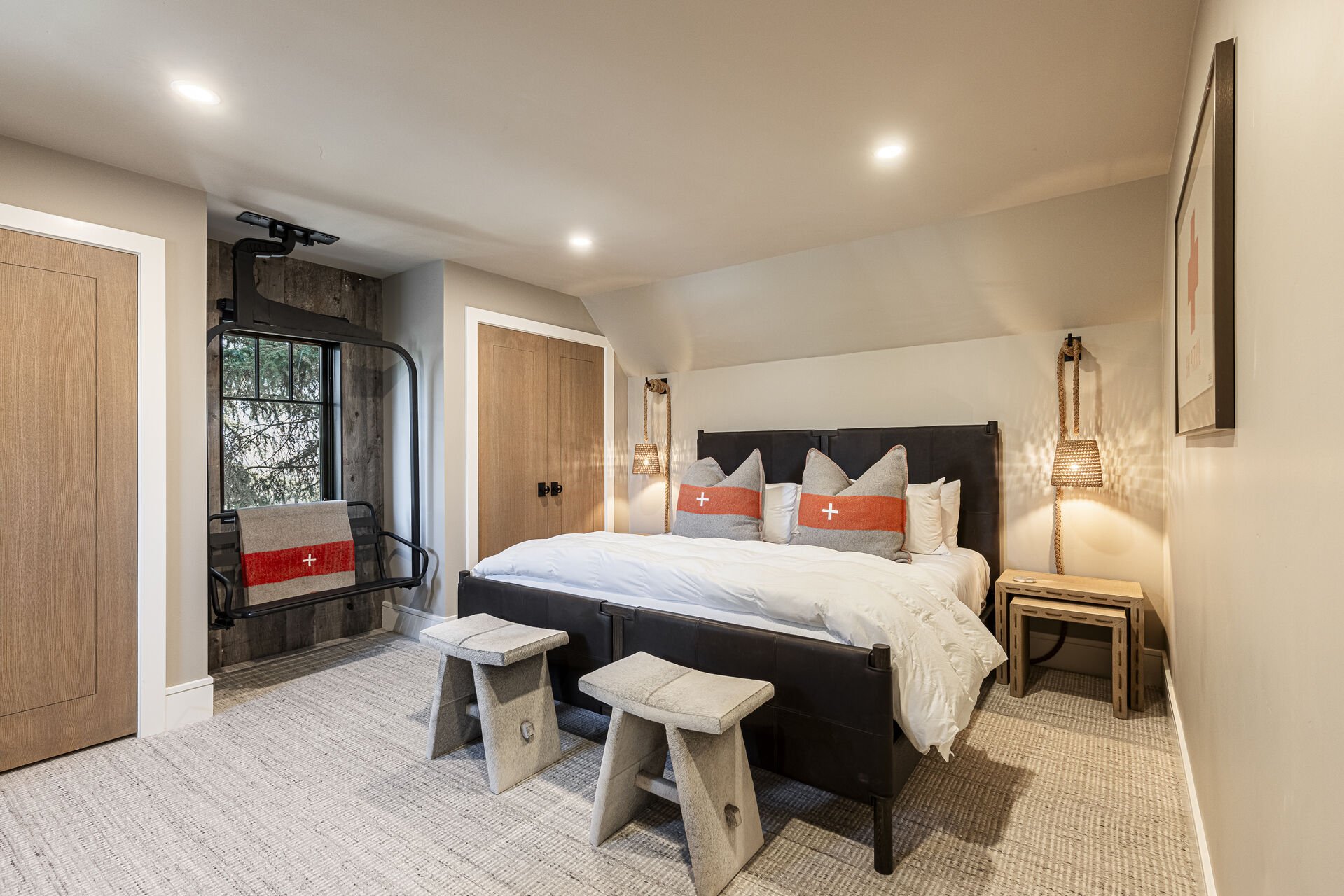 Iron Mountain Loft - Bedroom 11 with a king bed and access to full shared bath
